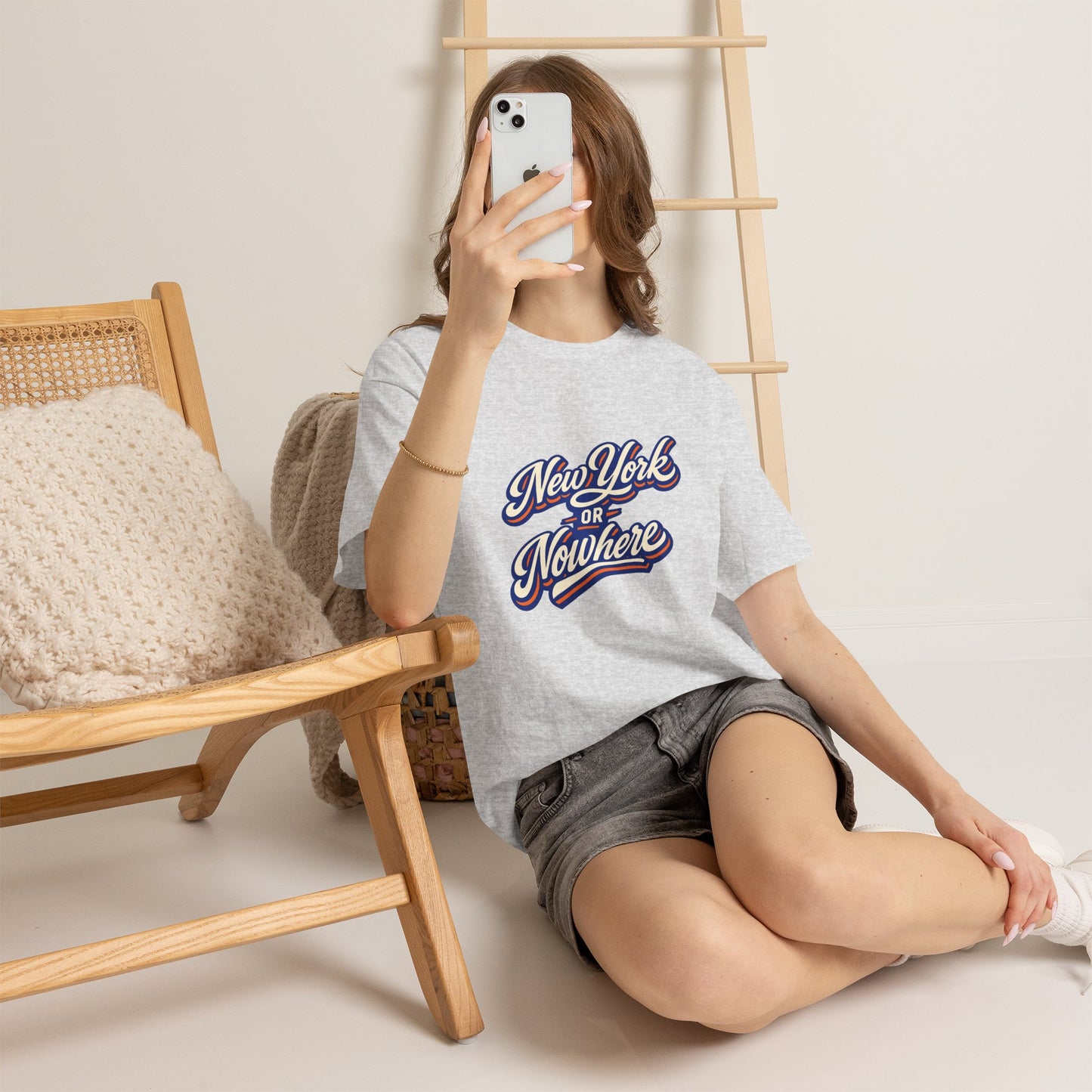 New York or Nowhere T-Shirt | Vintage Script NYC Tee