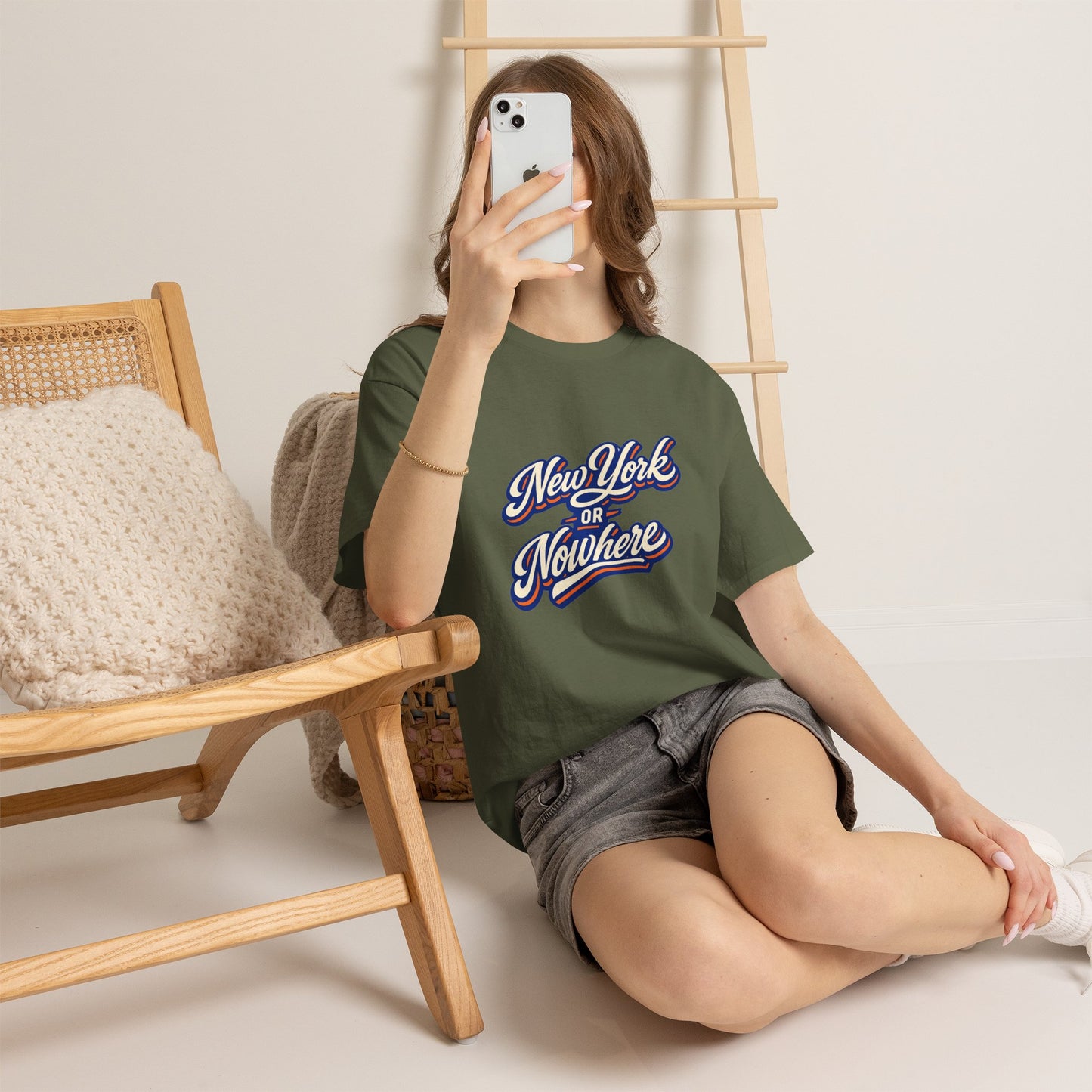 New York or Nowhere T-Shirt | Vintage Script NYC Tee